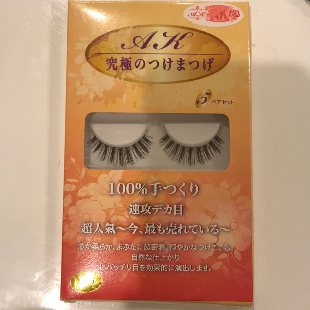 AK false lashes